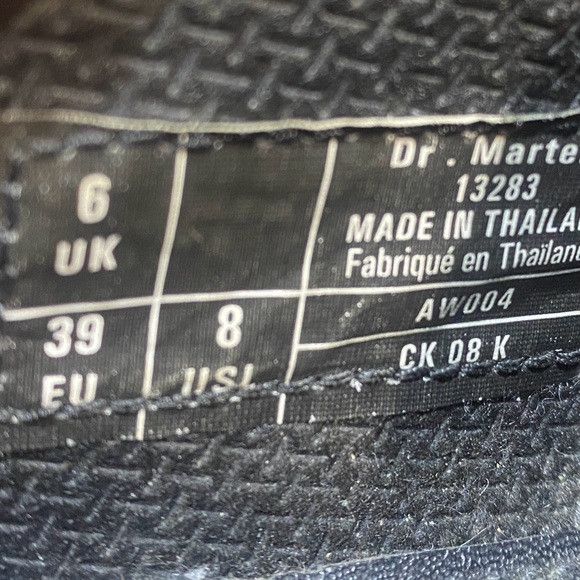 Dr Martens black rub off 13283 size 8 - Picture 4 of 5